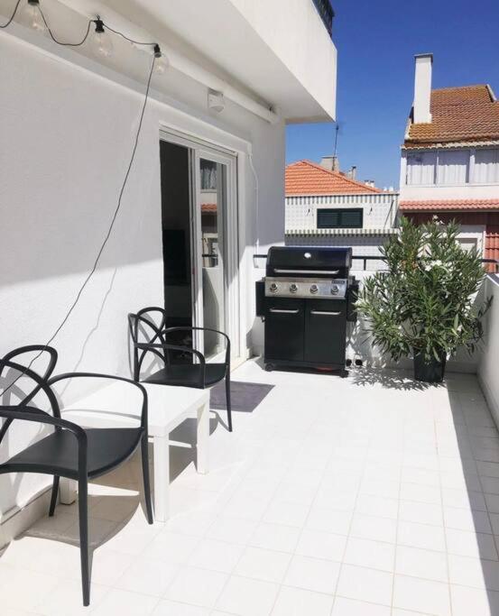קוסטה דה קפאריקה Caparica Beach House מראה חיצוני תמונה